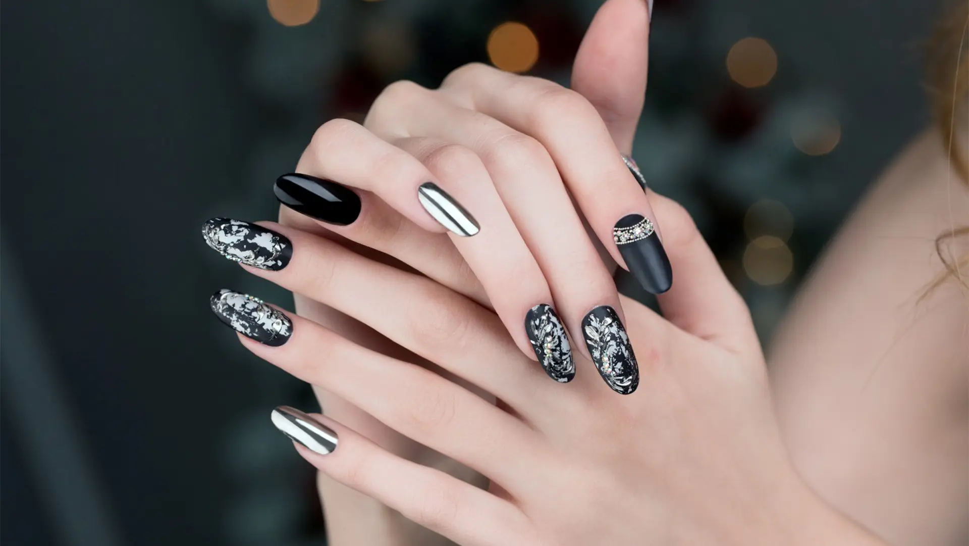 Eğil Protez Tırnak